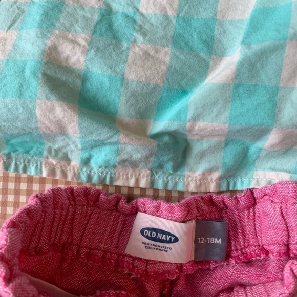 GAP embroidered gingham top w/ pink linen blend shorts set - Picture 5 of 8
